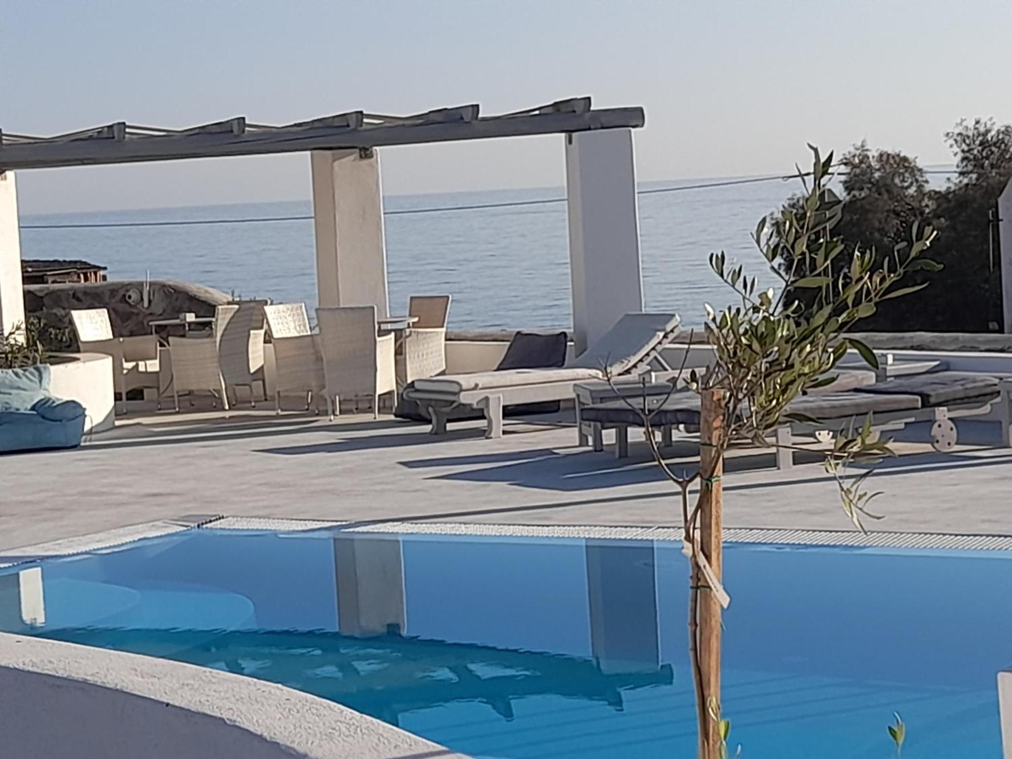 Sea Paradise - Seaside & Private Jacuzzi Holiday home