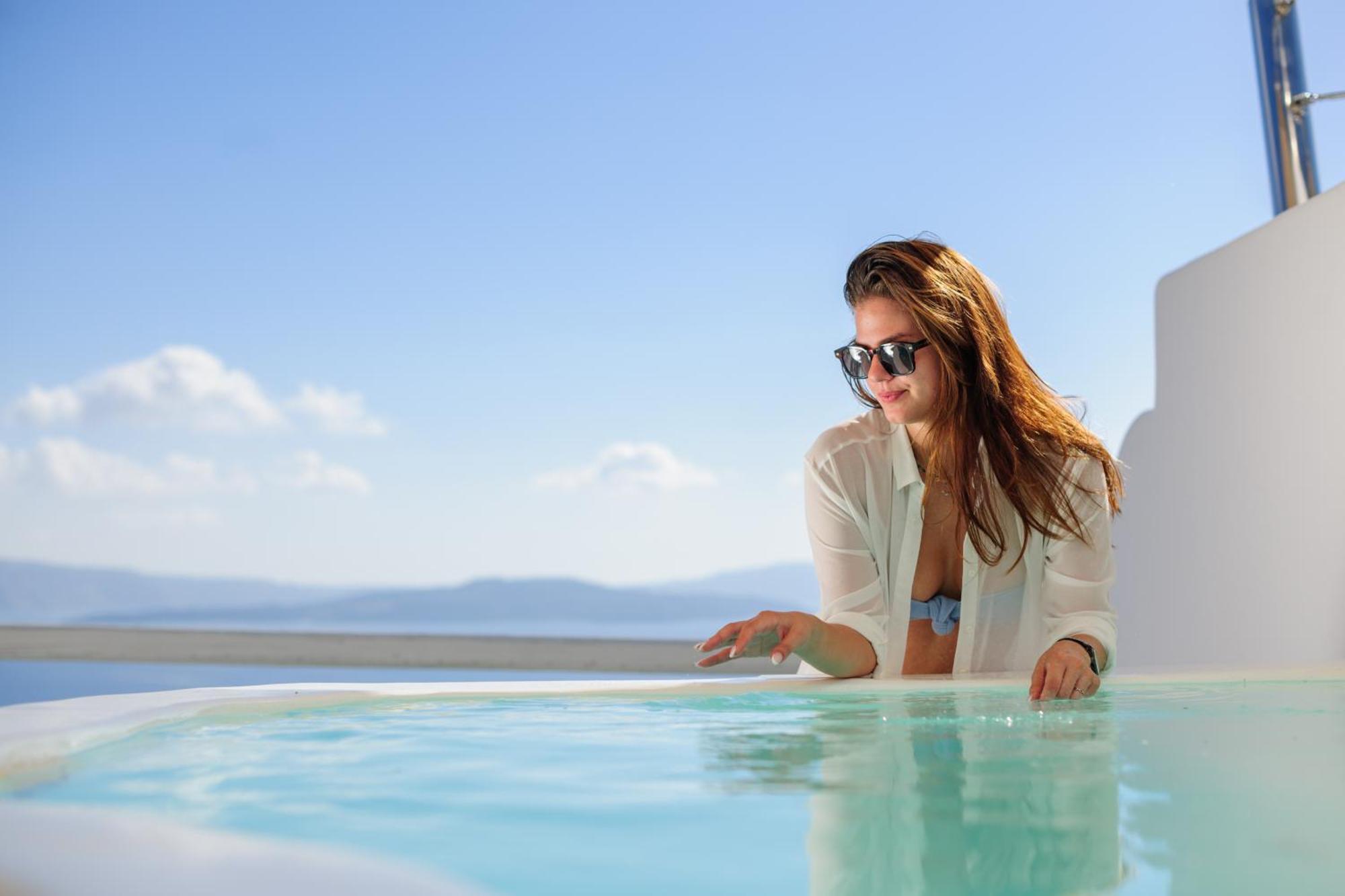 Thirea 4* Oia (Santorini)