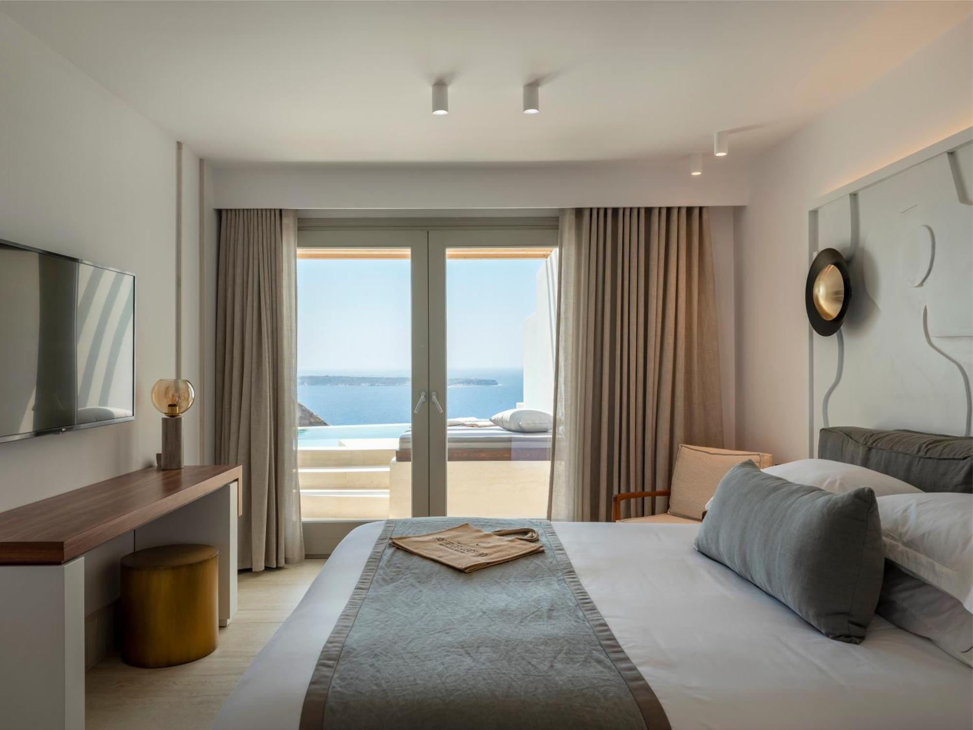 Santo Pure & Oia (Santorini)