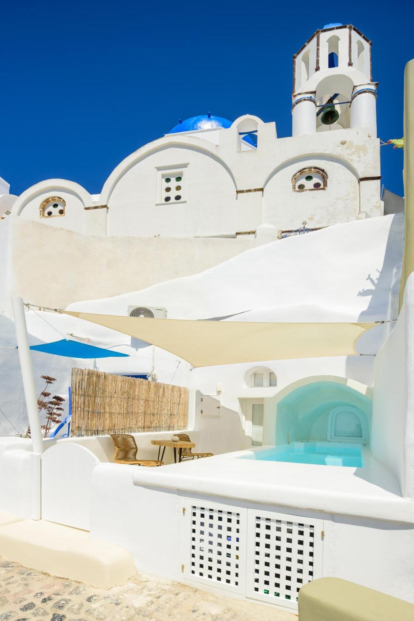 Gaia Suites Oia (Santorini)