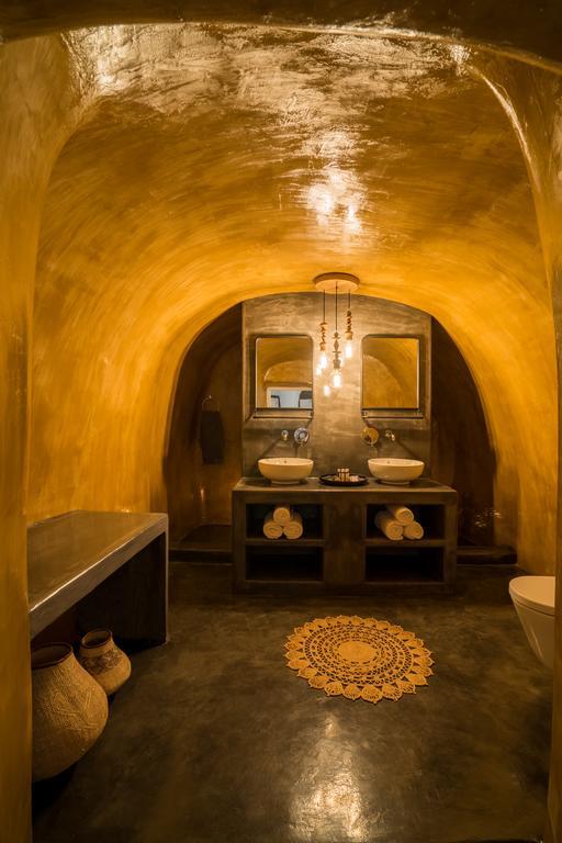 Gaia Suites Villa *