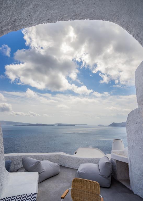 Gaia Suites Oia (Santorini)