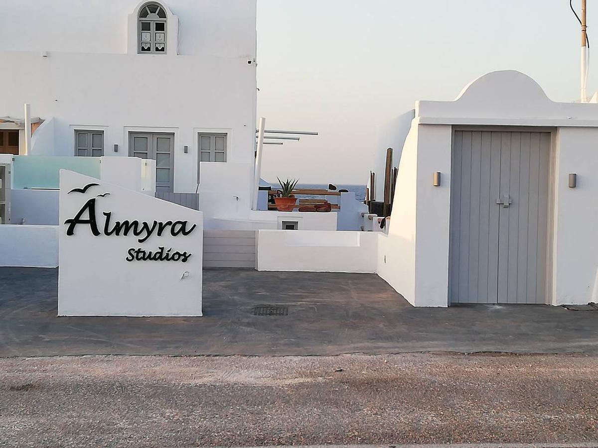 Almyra Apartment Oia (Santorini)